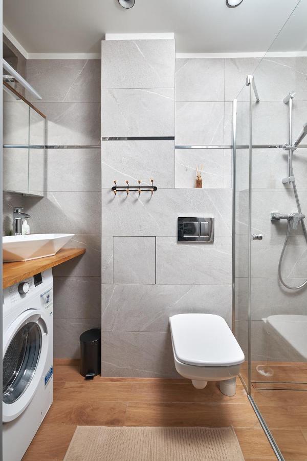 Kuznicza Apartment - 300M Main Square ~ Self Check-In 24H Βρότσλαβ Εξωτερικό φωτογραφία